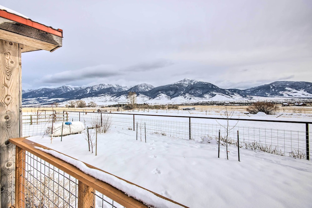Picturesque Cabin < 1 Mi to Yellowstone River view 3