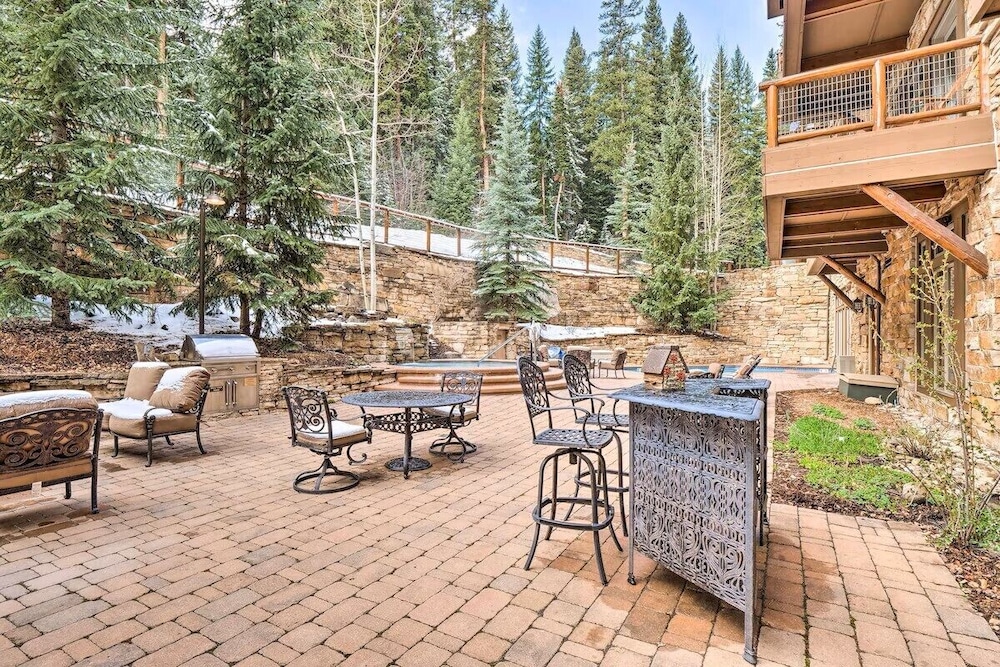 TLGM The Timbers 1 Bed 2 Bath