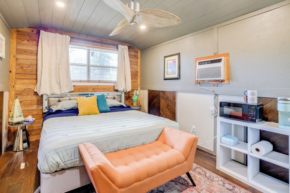 Pet-friendly Grand Lake Studio w/ Outdoor Space