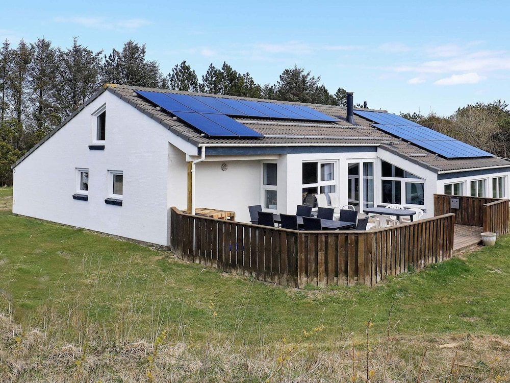 10 Person Holiday Home in Hjorring