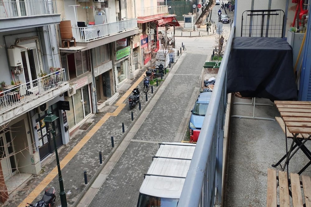 Cozy City Escape in Thessaloniki