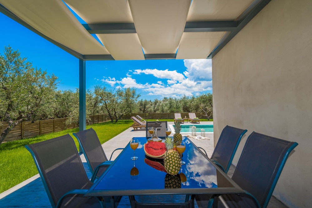 Natura Verde Villas