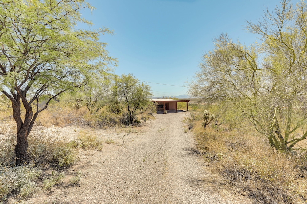 Near Hiking: Mtn-view Tucson Studio Retreat