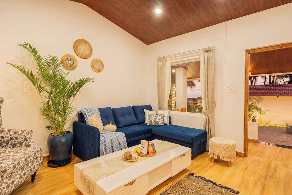 ELIVAAS House of Neptune 1 BHK Boutique