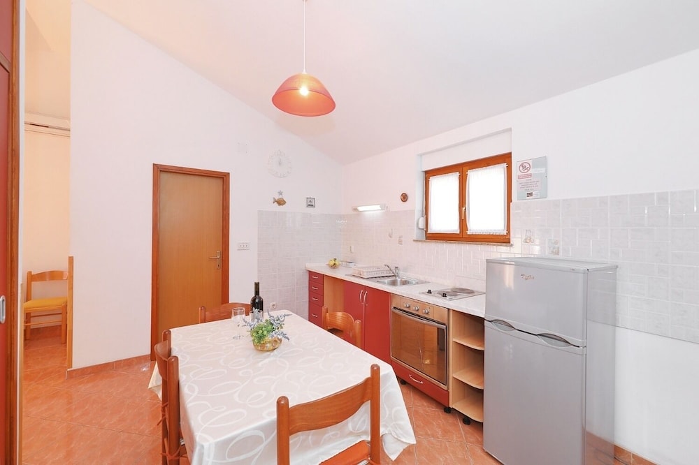 Buga - Close to the Beach & Comfortable - A1 view 5