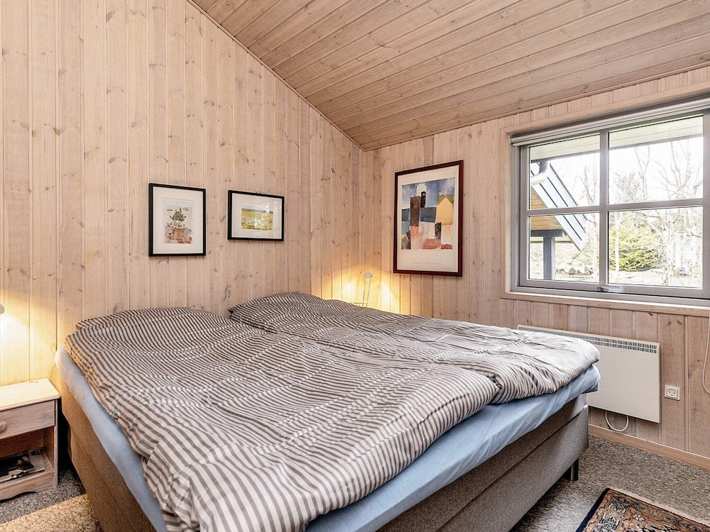 Lively Holiday Home in Ålbæk near Sea view 2