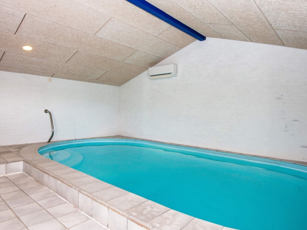 8 Person Holiday Home in Harboore-by Traum