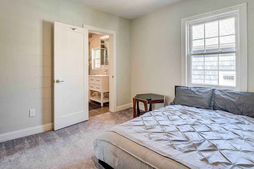 Updated Baltimore Home 8 Mi to Downtown! - Property Image 25