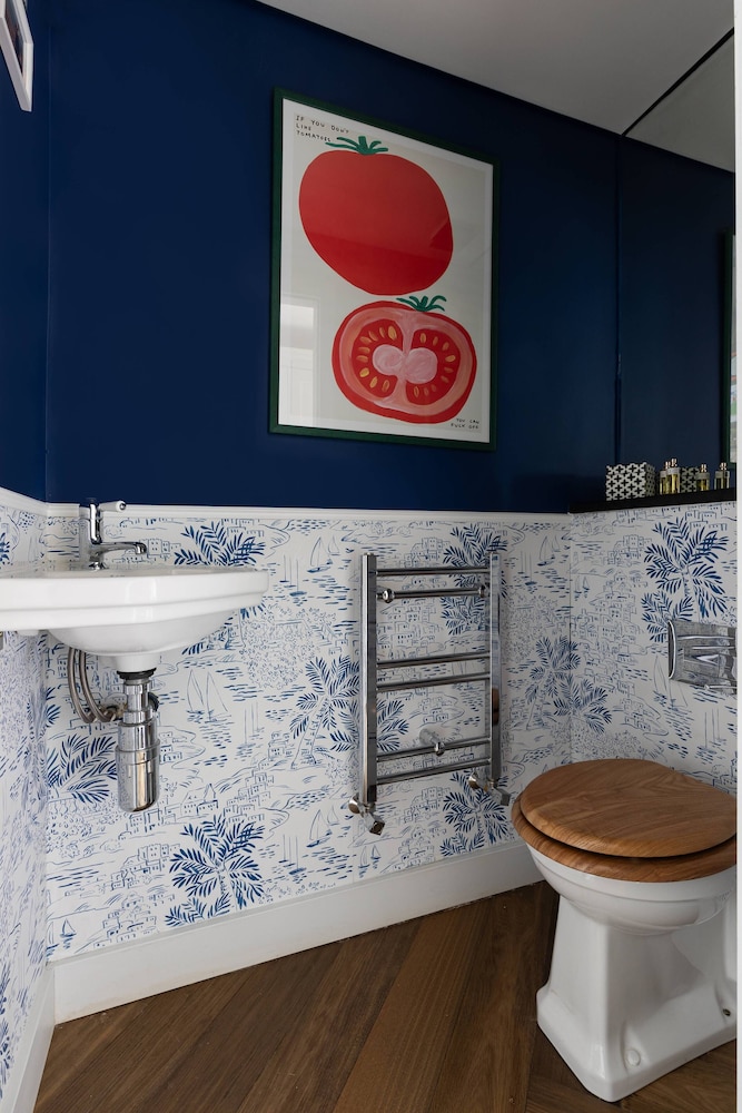 Maida Avenue II by Onefinestay