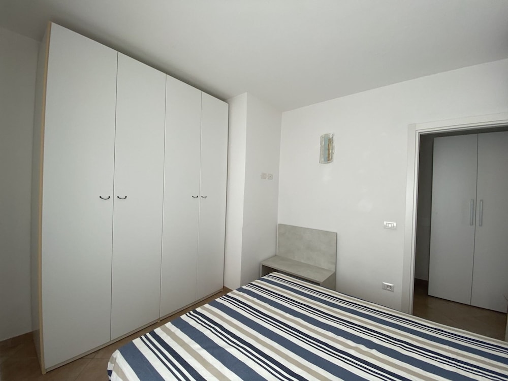3-room Apartment Sleeps 6 IN THE Conchiglia Area-rif Lucip1