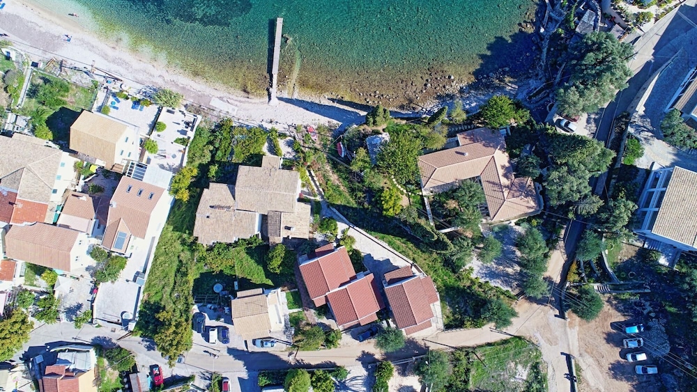 Mattheos House in Kalami view 3