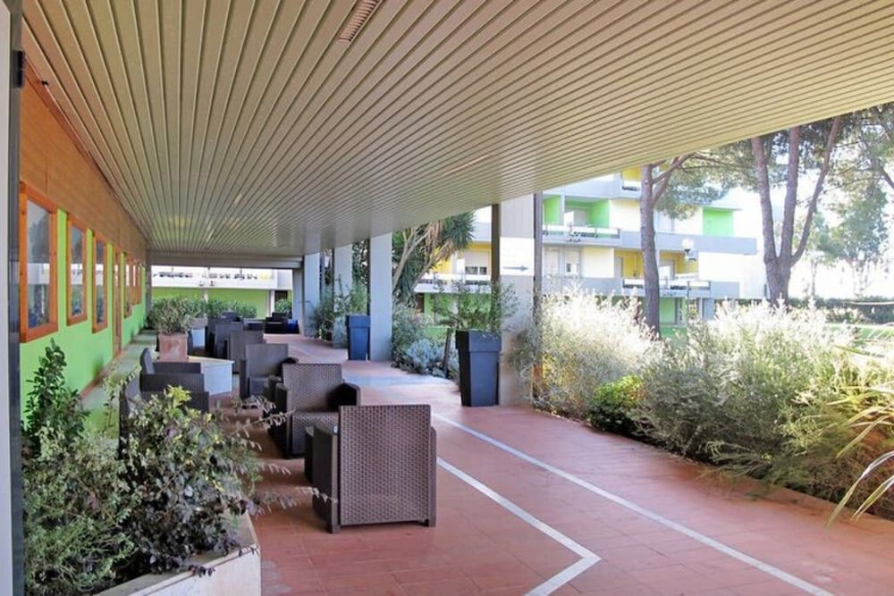 Apartment in Residenza Alberghiera Italia, Luni