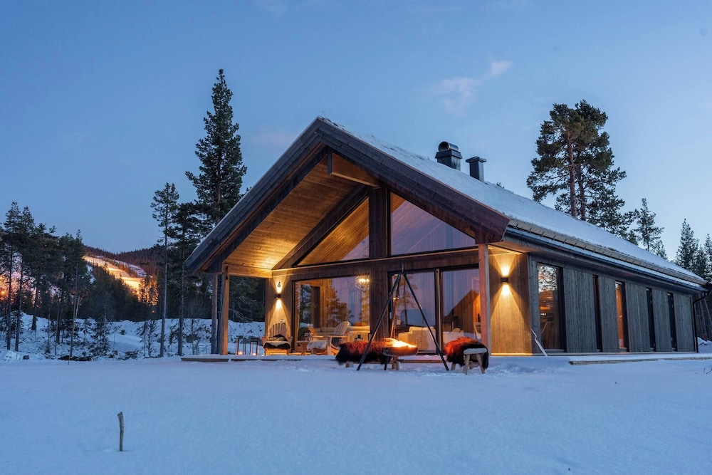 Luxury Holiday Home, Skiing, Sauna, Remote Office