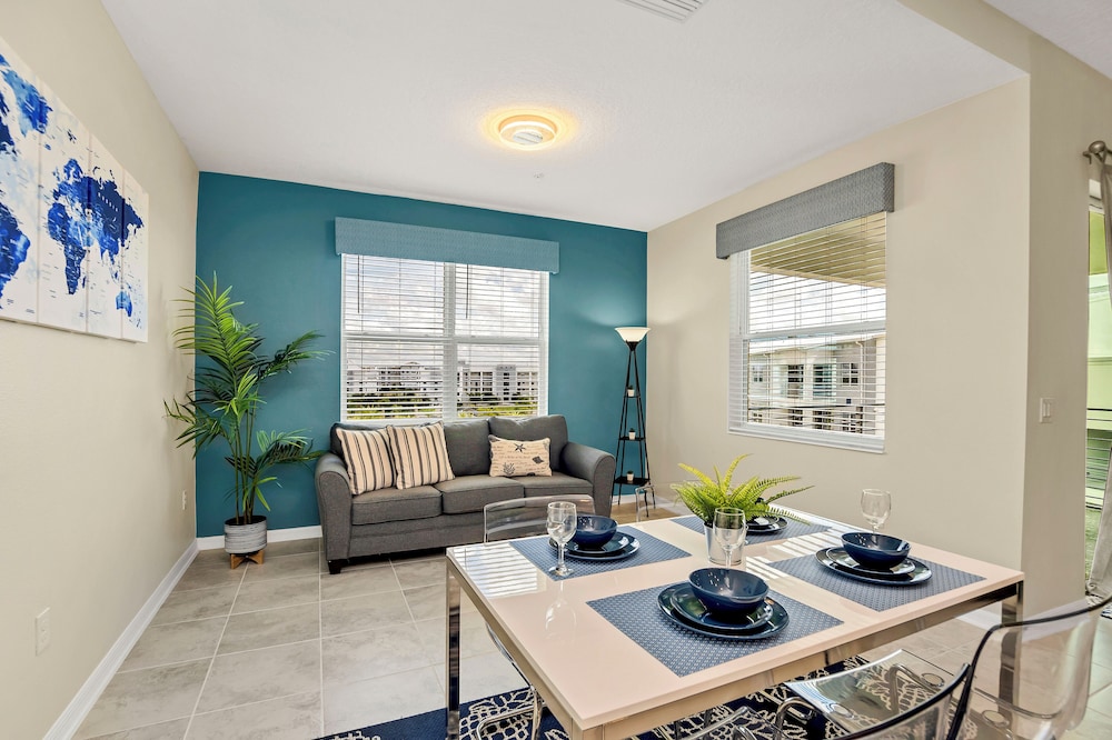 Cozy Condo Near Disney W/pool View! Free Waterpark view 2