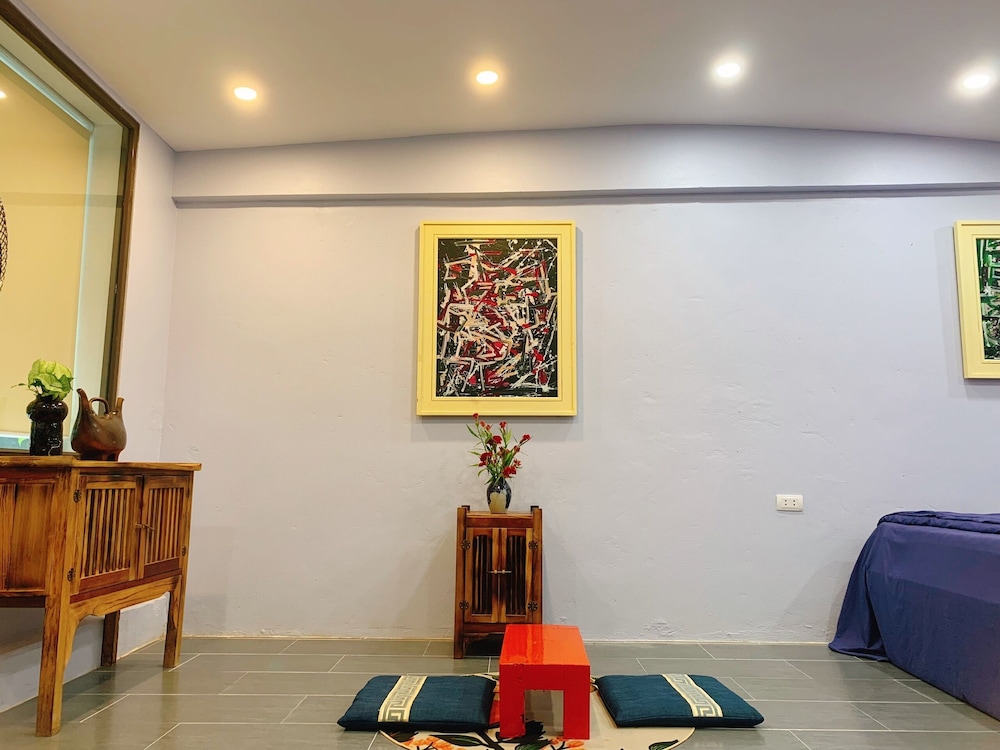 Photo 48
