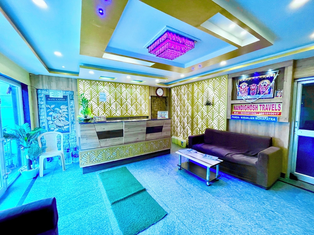 Hotel President Inn -near Temple & Beach
