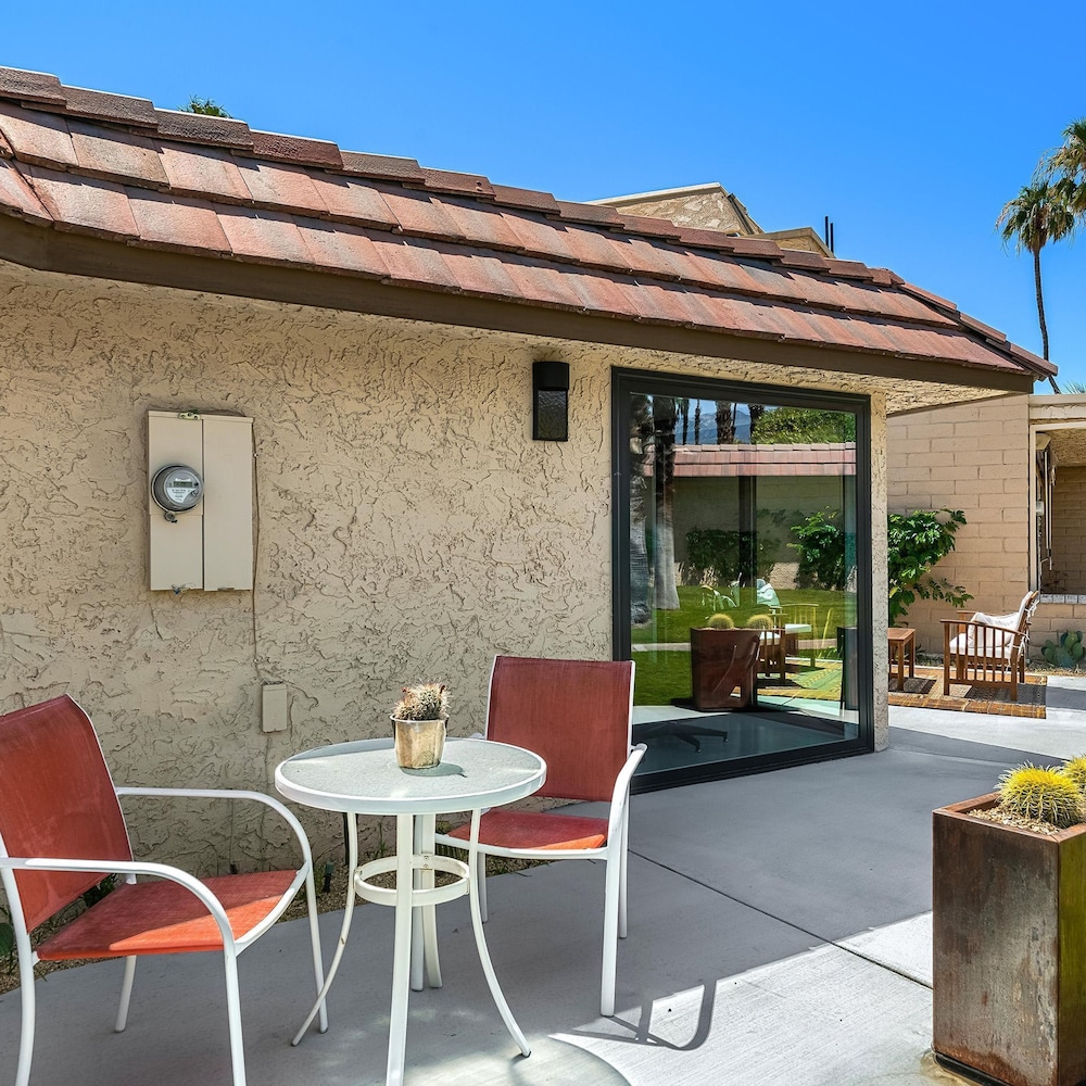 Cccc Gorgeous Remodel With Stellar Views