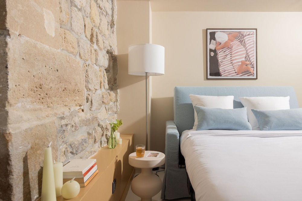 Notre Dame Paris Suite