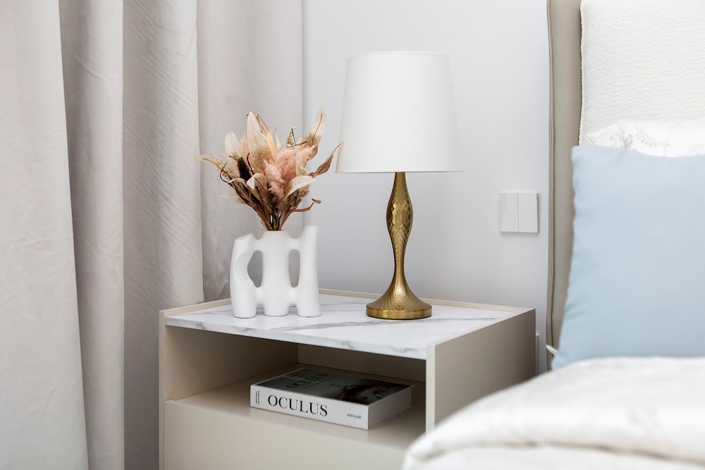 Luxury 2BR at La Vie with sea view