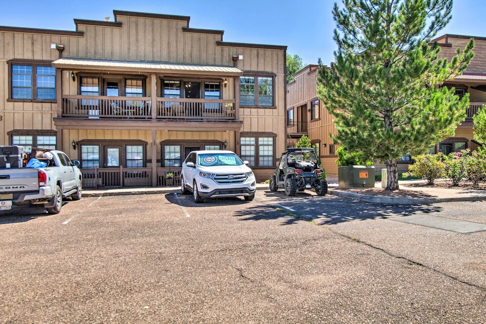 Overgaard Condo w/ Balcony, Near Hiking & Golfing view 3