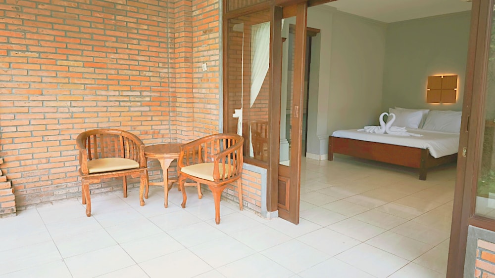Indraprasta Guest House Ubud
