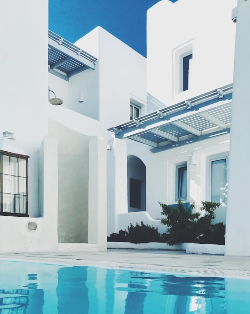 Palmariva Villas