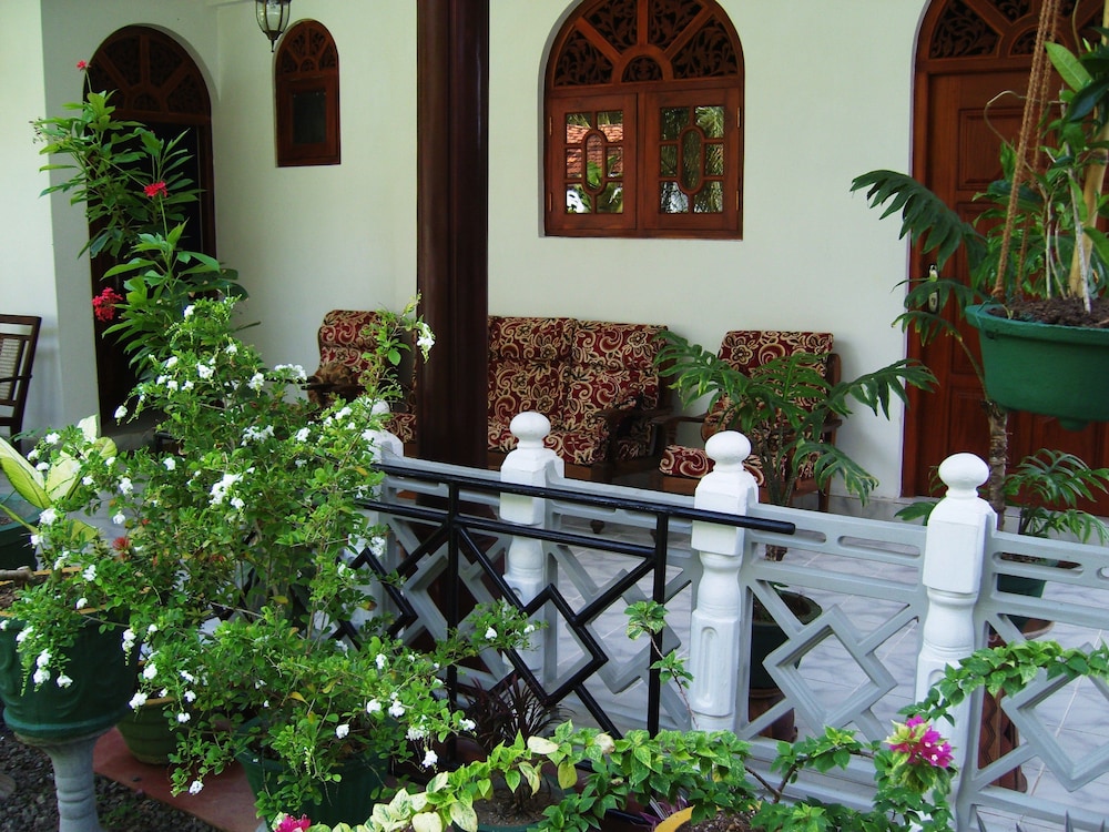 Sankarest Villa