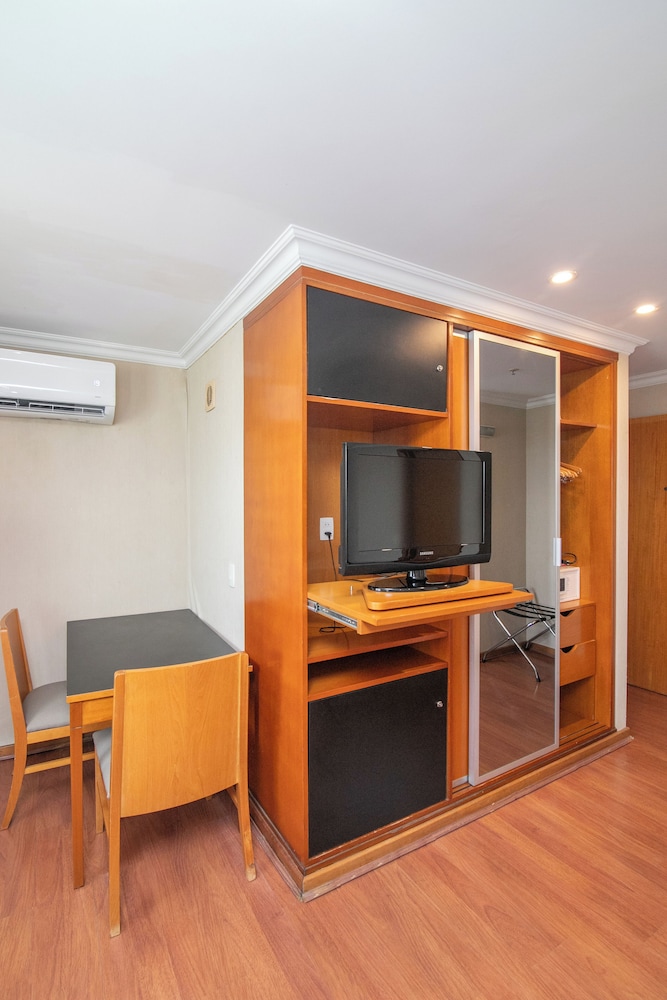 Flat Barra First