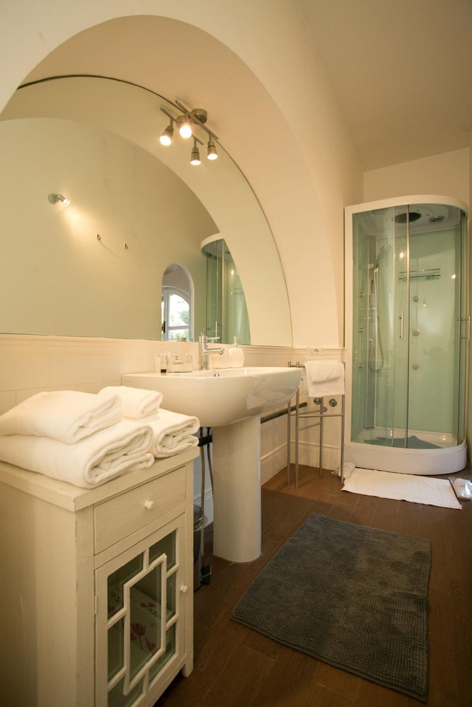 Your Prestigious Penthouse at the Spanish Steps