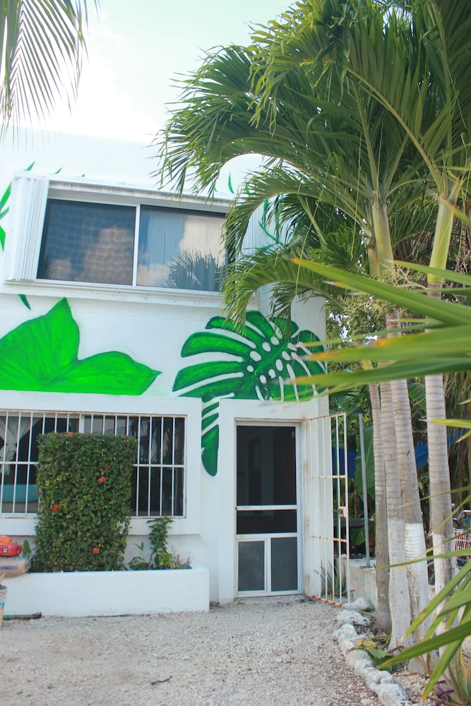 Mangrove Inn Akumal