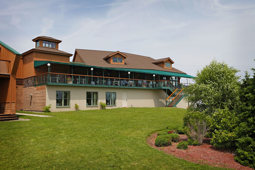 The Inn at Glenora Wine Cellars