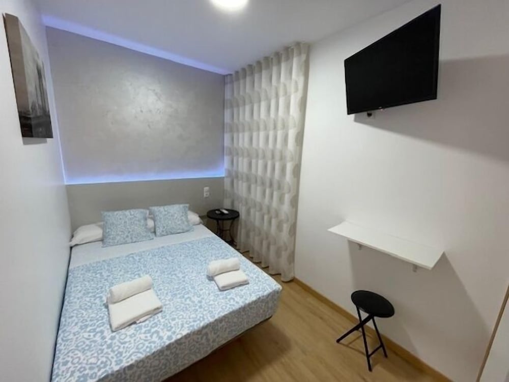 HOSTAL QUINTA SANTILLAN