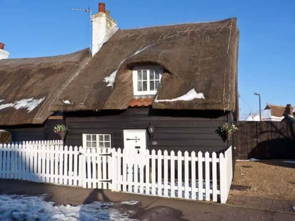 Little Thatch view 2