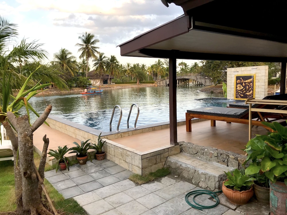 Rayong Rental Pool Villas