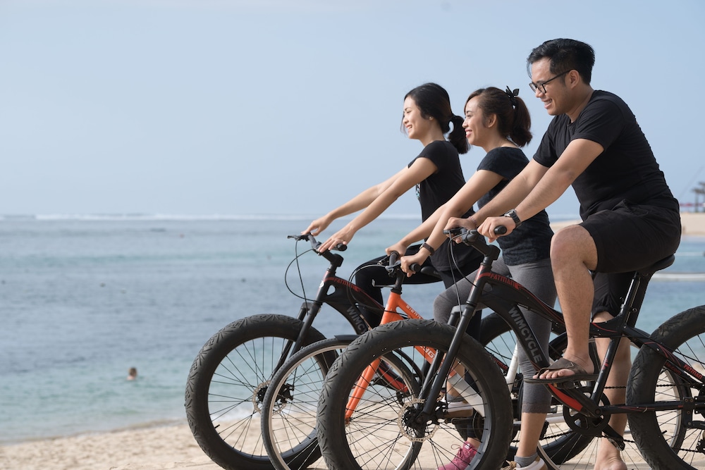 MERUSAKA Nusa Dua