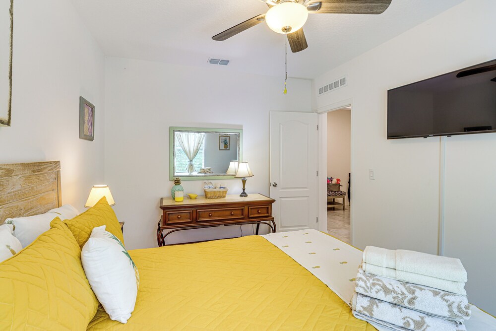 3 Mi to Dtwn Sebastian: Home w/ Furnished Patio!