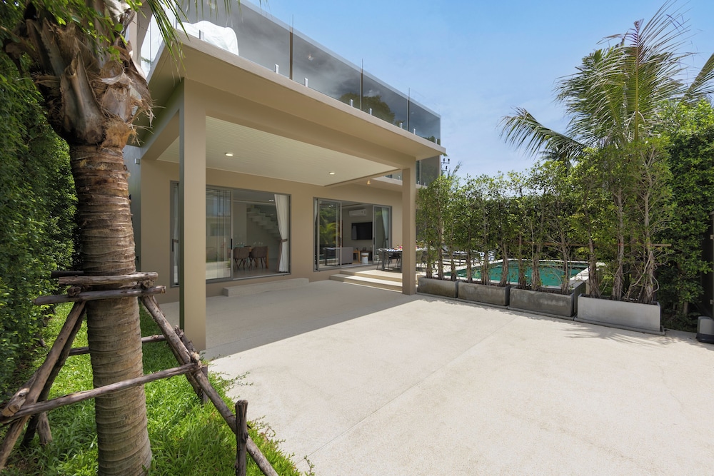 VILLA VICTORIA
