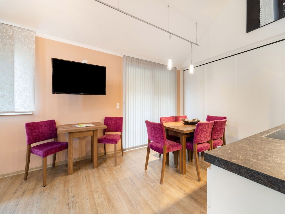 Large Apartment in Sankt Georgen With Balcony
