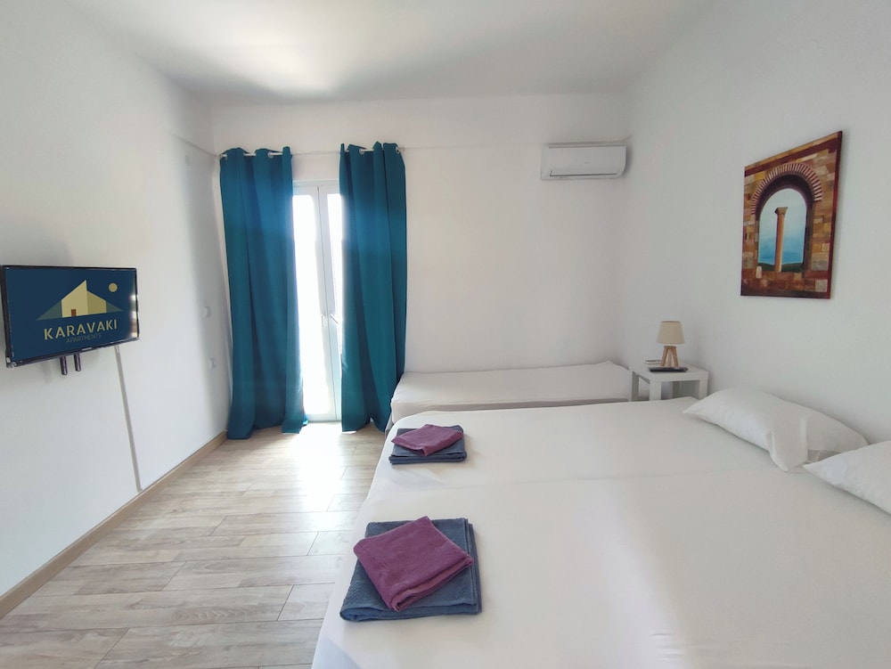 Karavaki Apartments