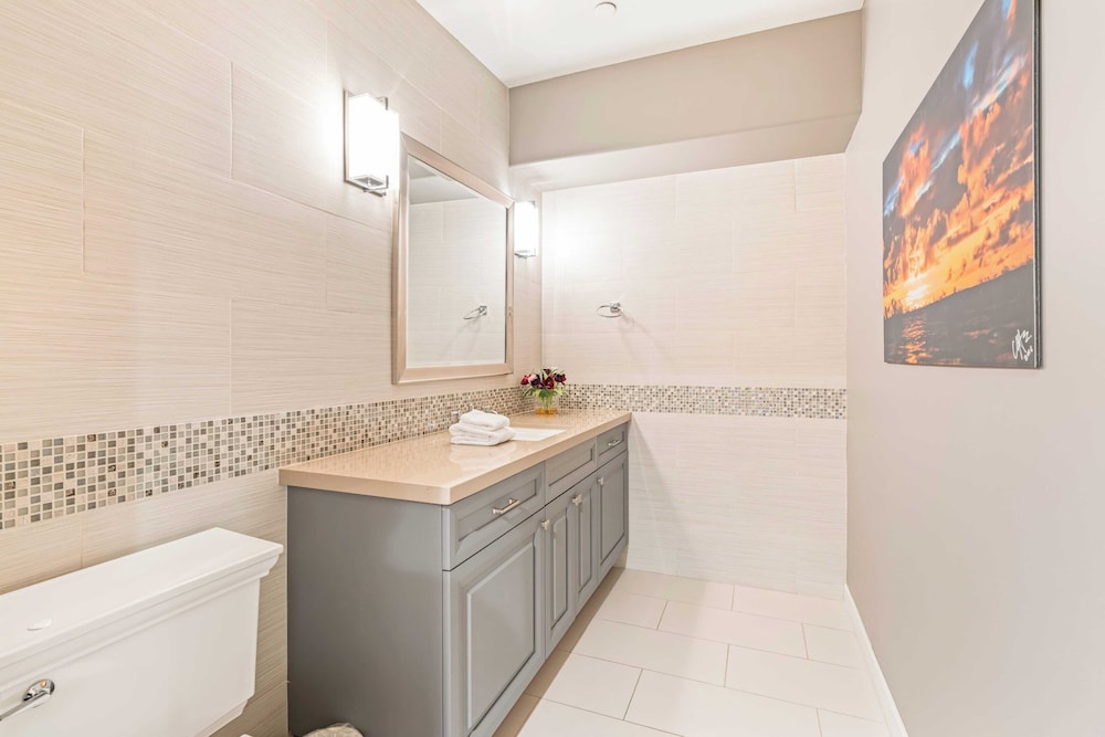 Windansea by Avantstay Private Rooftop Patio, 2 Blocks to Beach & Town