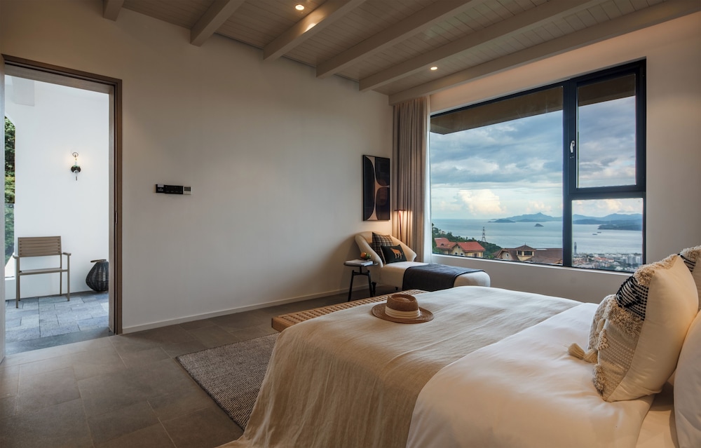 Miyue Shenzhen Tianlu Secret Wild Wizard Holiday Hotel