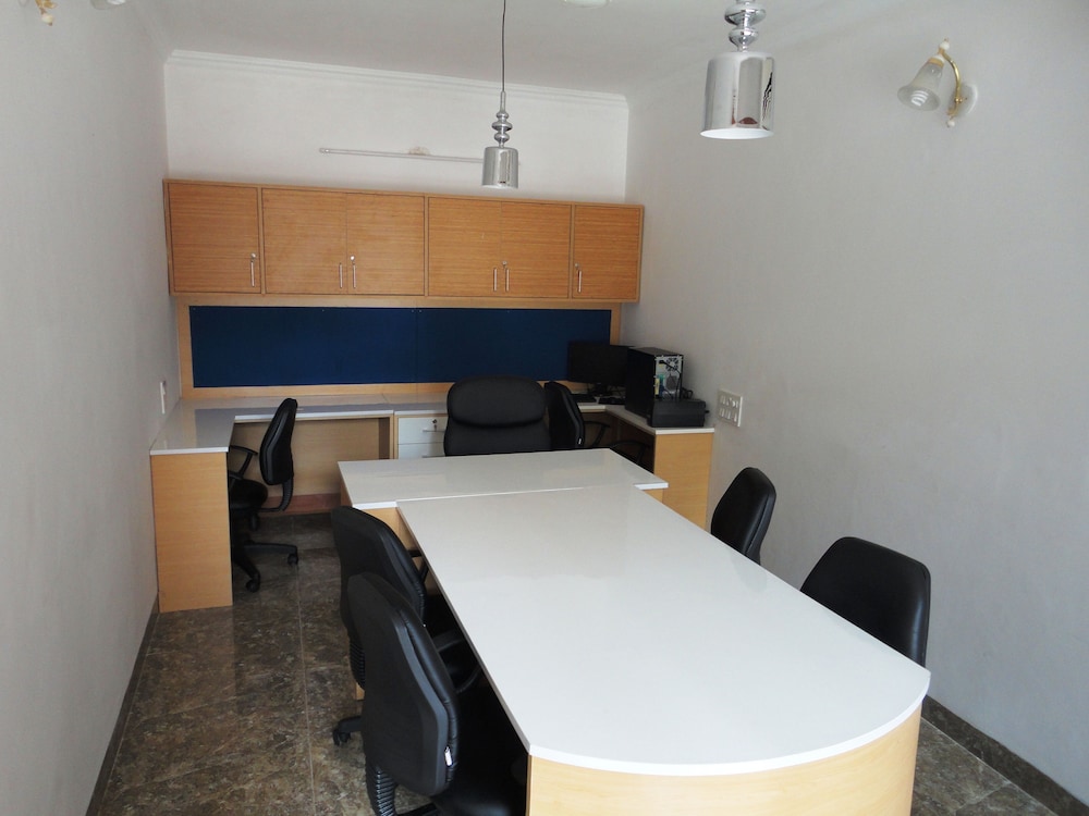 meeting & event spaces