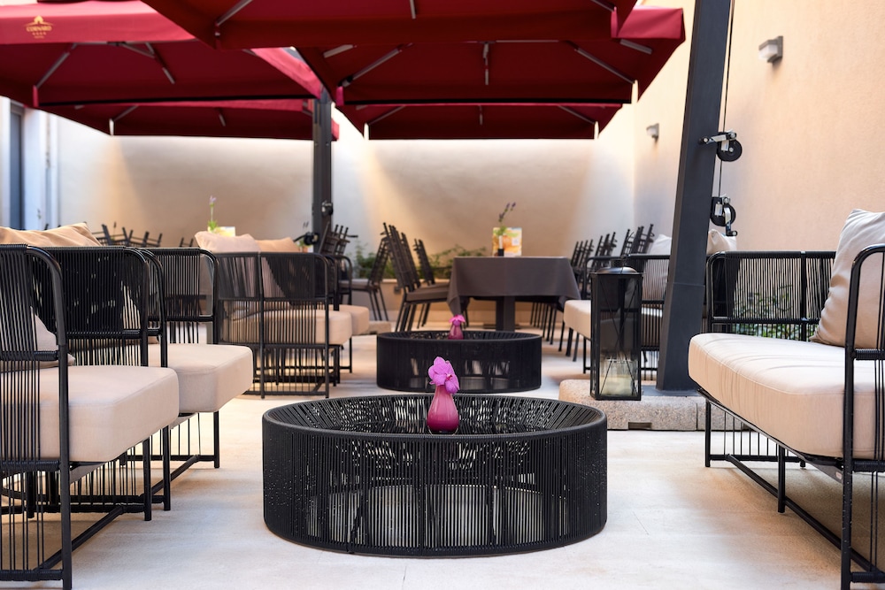 Cornaro Hotel 112