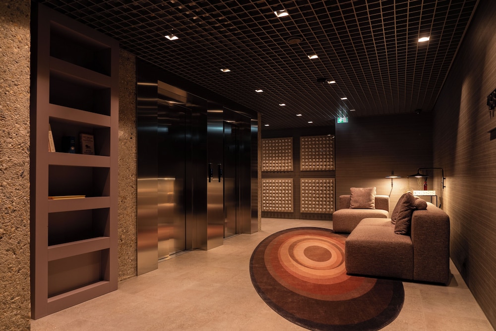 348 Suites Buitenhof Short Stay