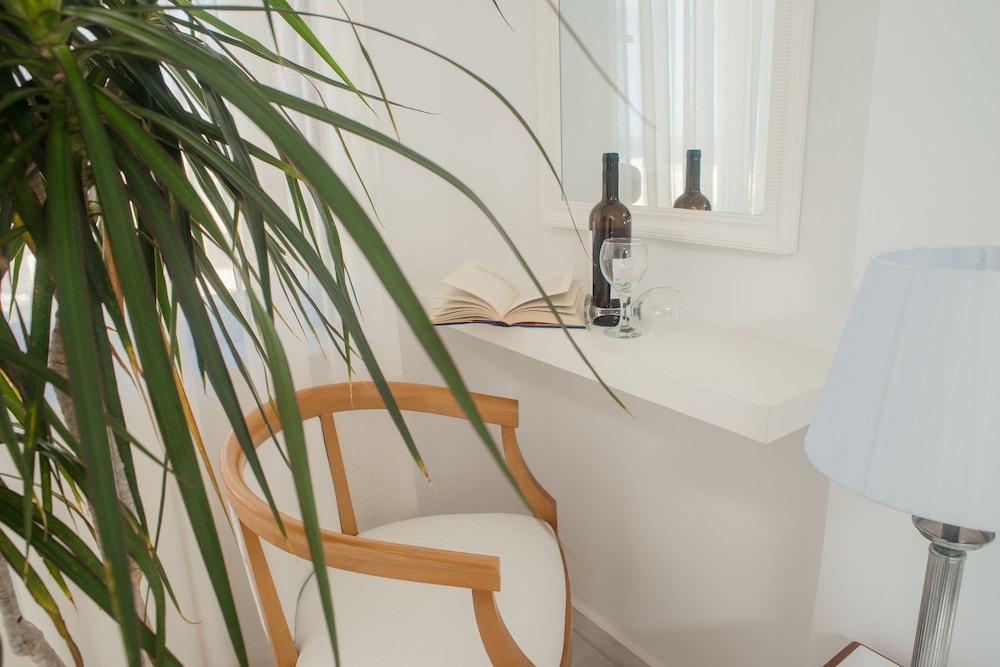 Elizabeth Suites