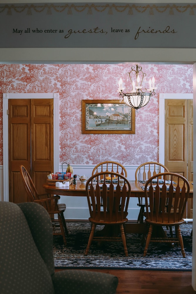 Changing Times Boutique Country Lodging