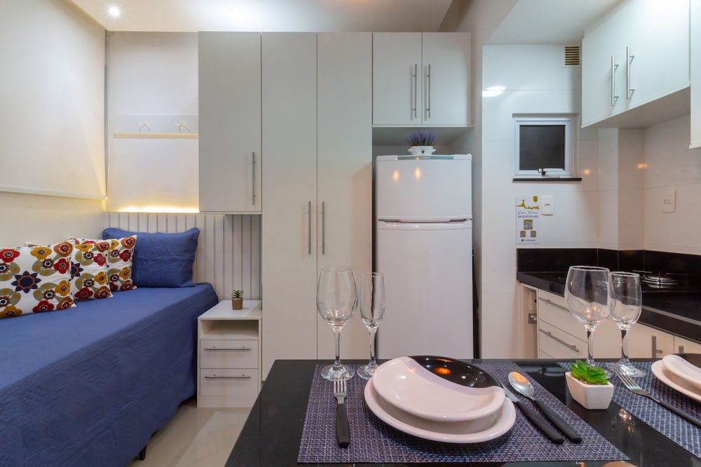 Just a few Steps From Copacabana Beach Pf512