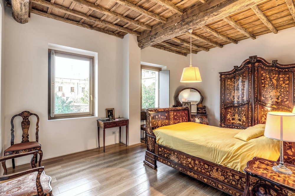 Trastevere Outstanding 4 Br Terraced Apartment