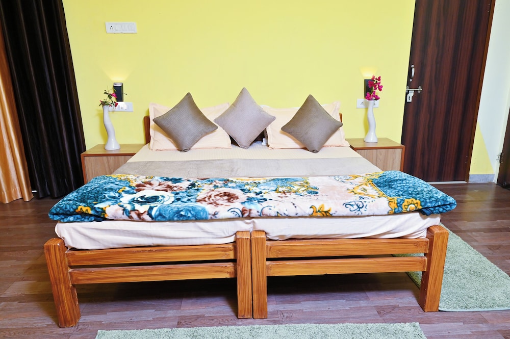 Hotel The Bagh Village