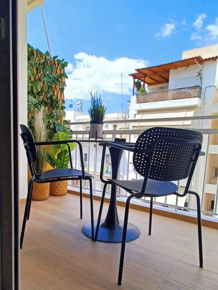 Athens J&S Suites